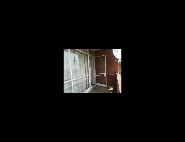 2 BEDROOM PROPERTY TO RENT IN EMPANGENI CENTRAL
